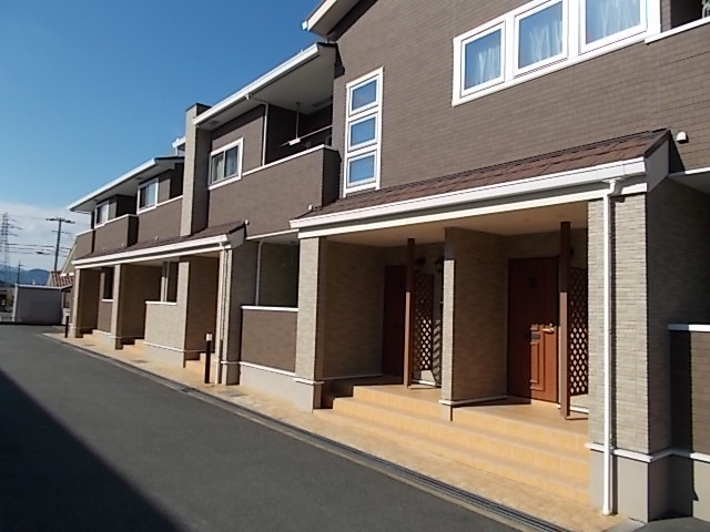 13/20 エントランス