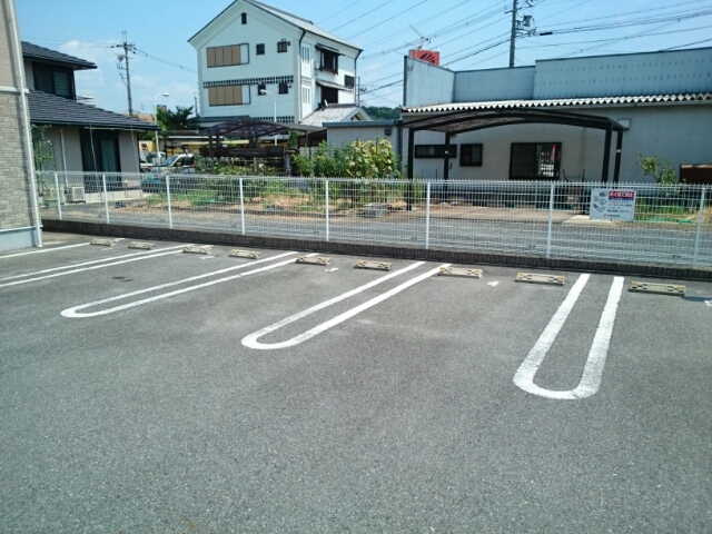 14/20 駐車場