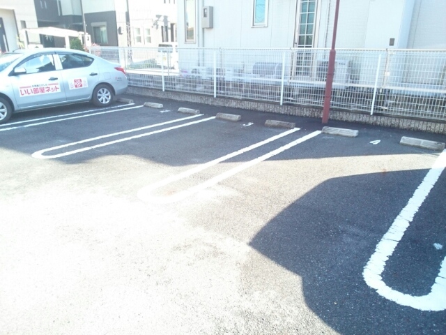2/8 駐車場