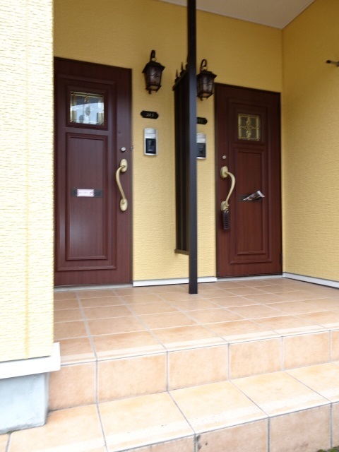 13/20 エントランス