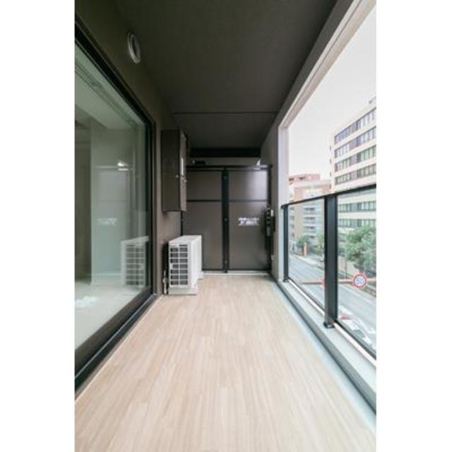 28/30 バルコニー