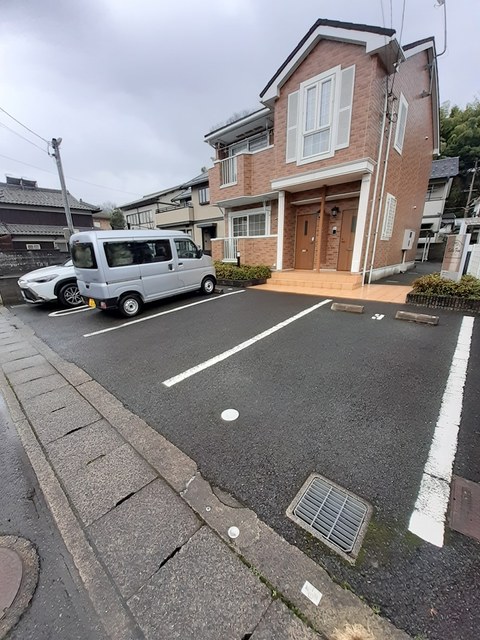 14/20 駐車場