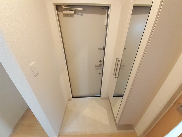 5/20 玄関