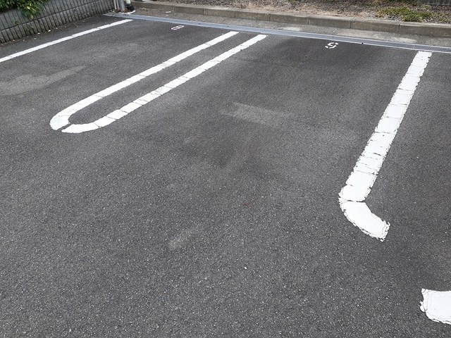 14/20 駐車場