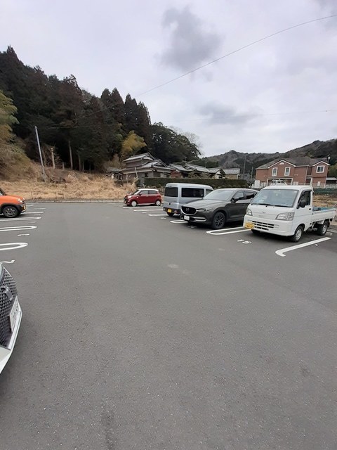 14/20 駐車場