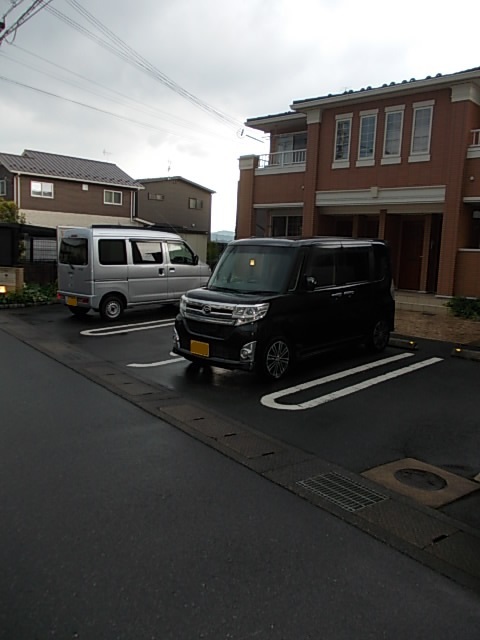14/20 駐車場