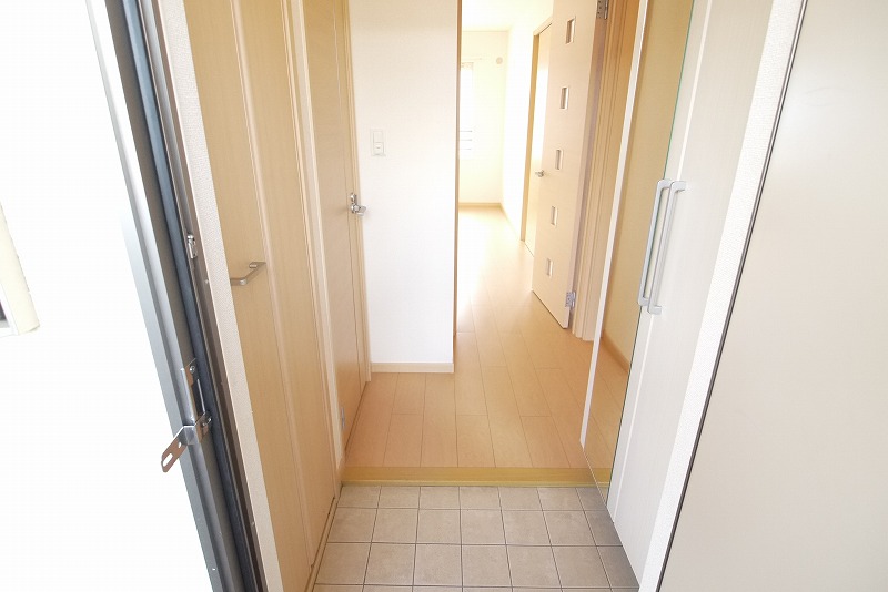 5/20 玄関