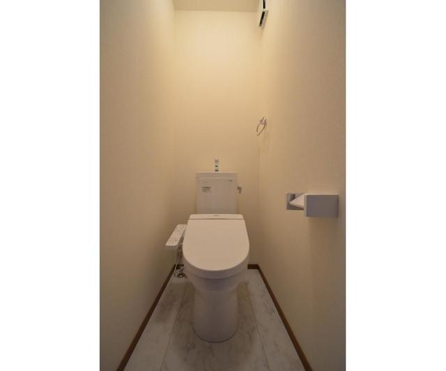 22/26 トイレ