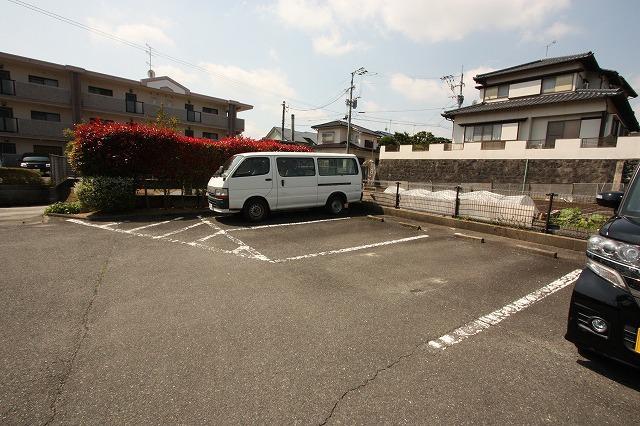 14/20 駐車場