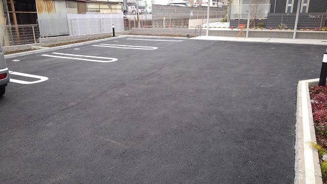 14/20 駐車場