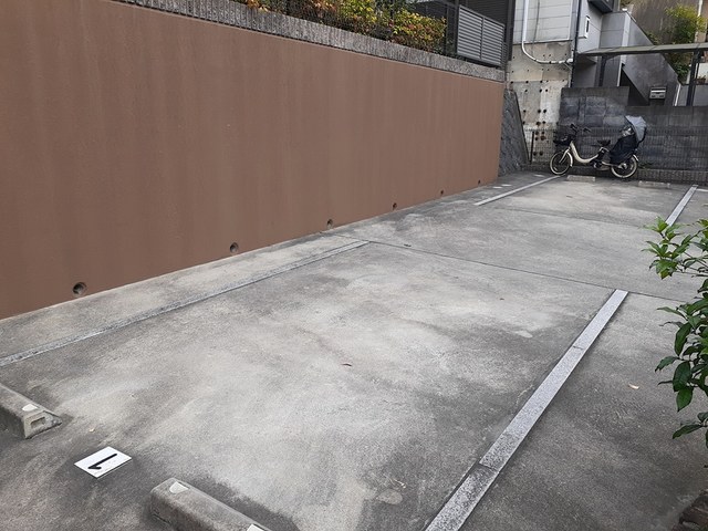 14/20 駐車場