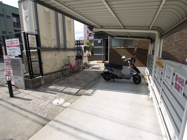 21/30 駐車場