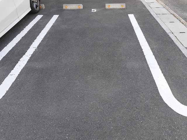 14/20 駐車場