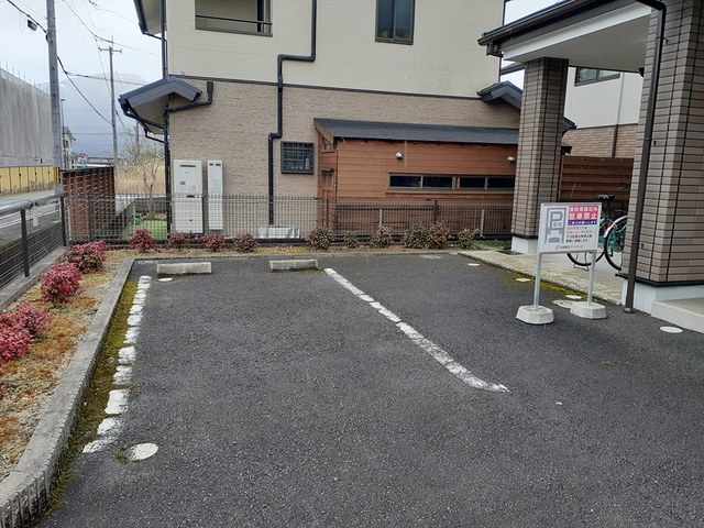 14/20 駐車場