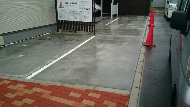 14/20 駐車場