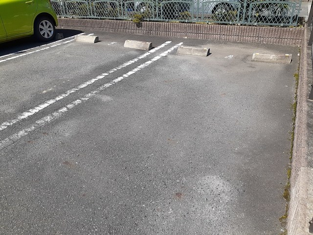 14/20 駐車場