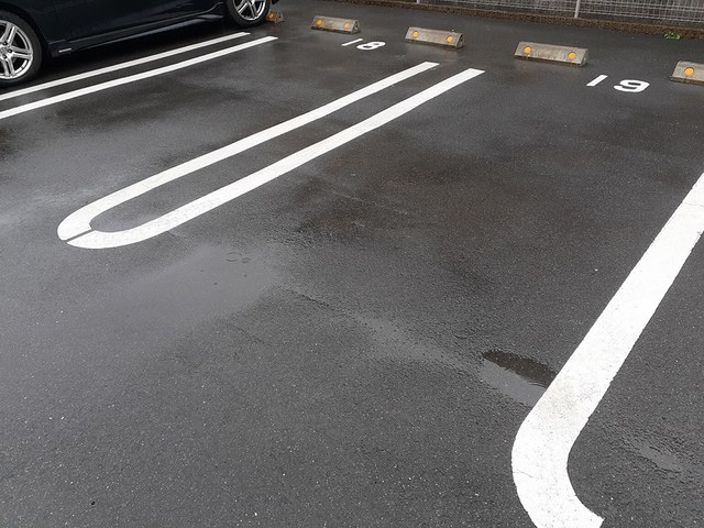 14/20 駐車場