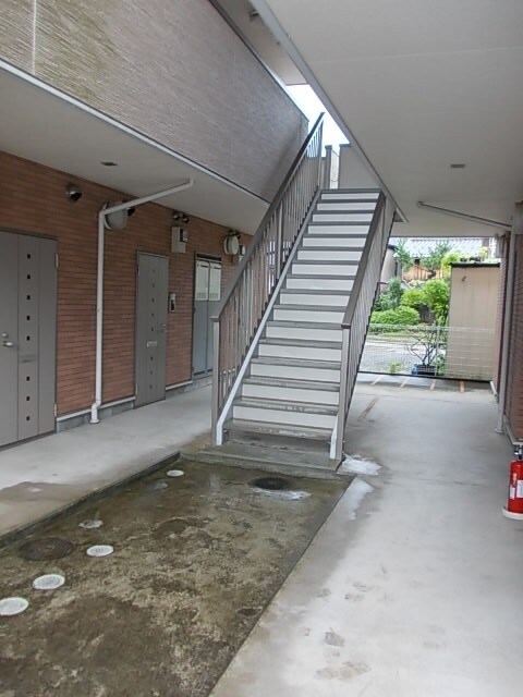 13/20 エントランス