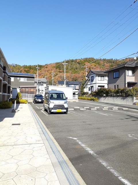 14/20 駐車場