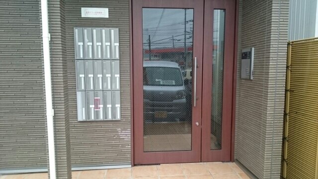 13/20 エントランス