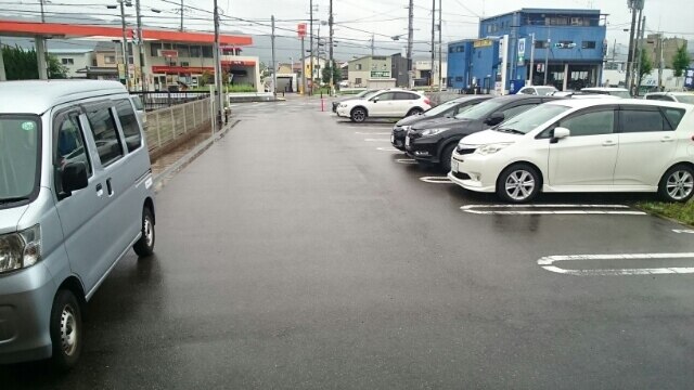 14/20 駐車場