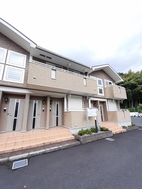 13/20 エントランス