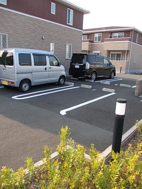 14/20 駐車場