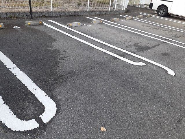 14/20 駐車場