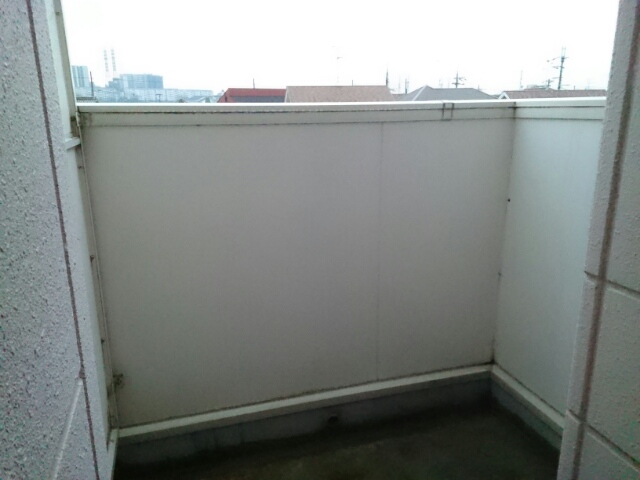 15/26 バルコニー