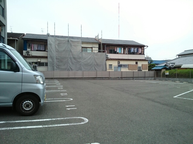 14/20 駐車場