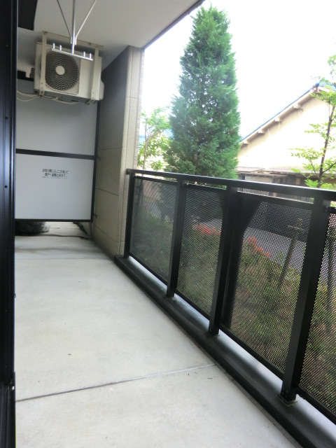 17/28 バルコニー