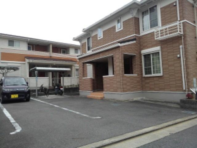 14/20 駐車場