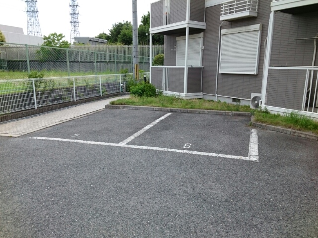 14/20 駐車場