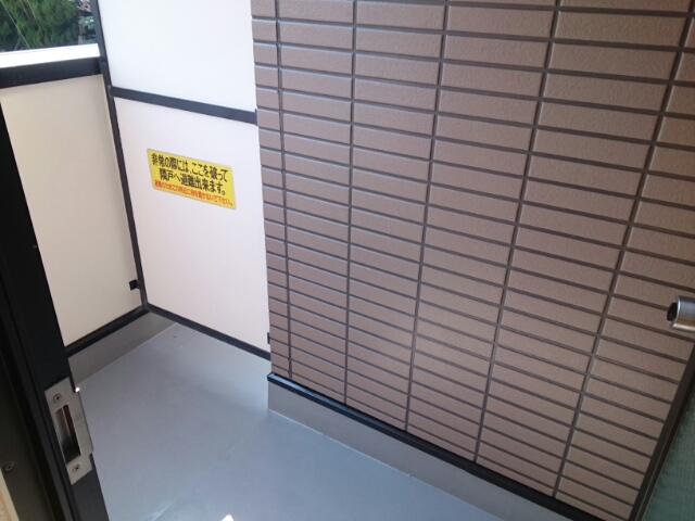 17/26 バルコニー