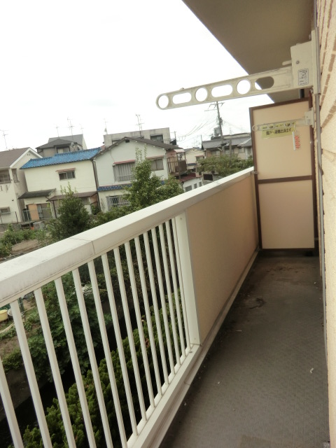 15/28 バルコニー