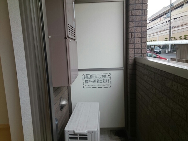 15/26 バルコニー