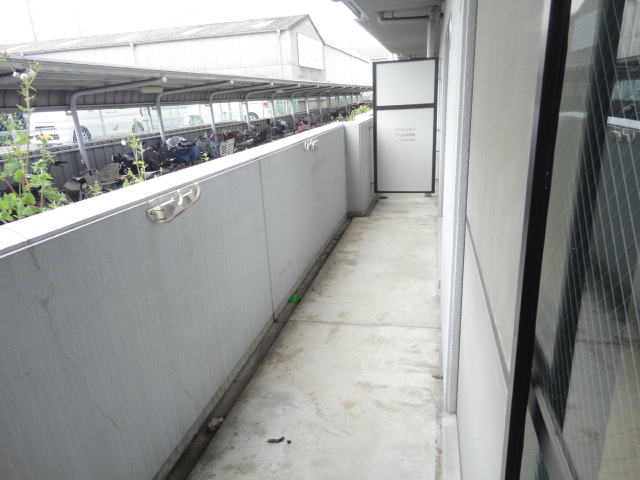 19/23 バルコニー