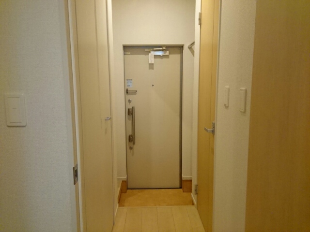 5/20 玄関