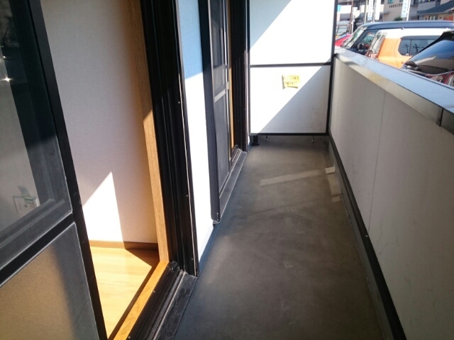 16/28 バルコニー