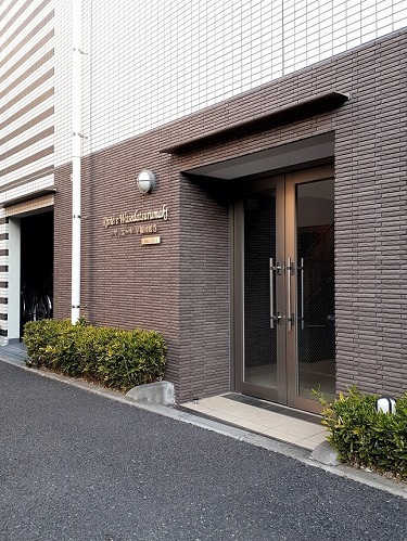 14/20 エントランス