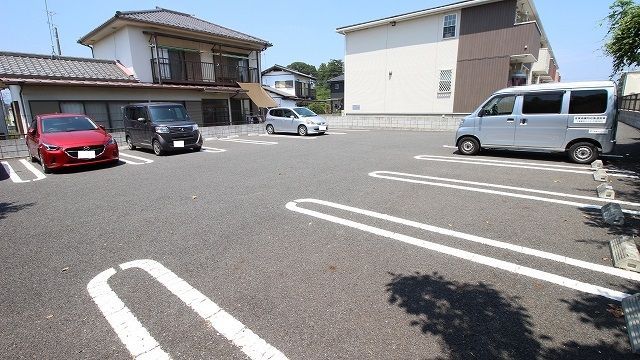 14/20 駐車場