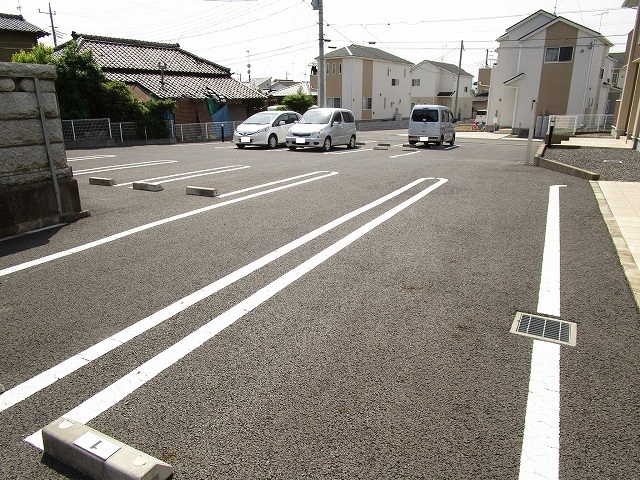 2/8 駐車場