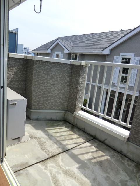 18/28 バルコニー