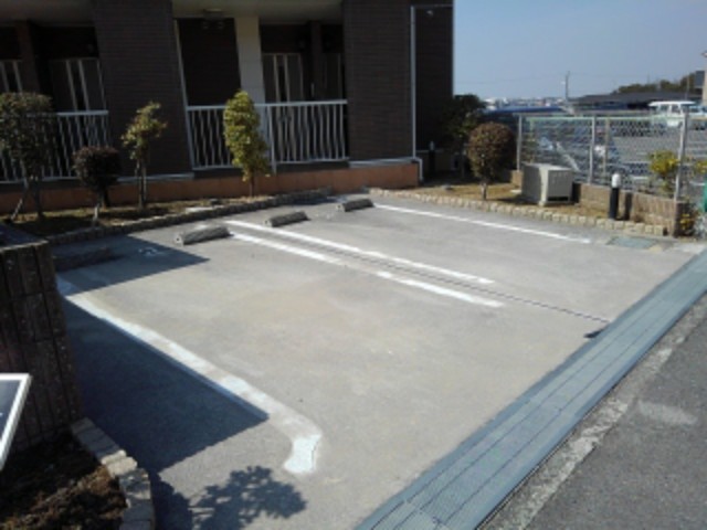 2/8 駐車場