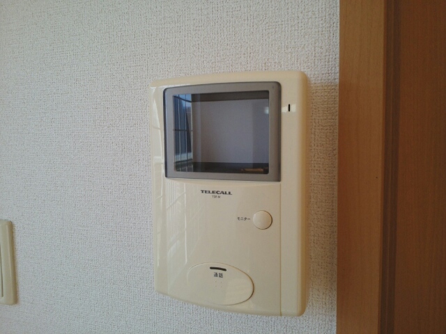 20/23 エントランス