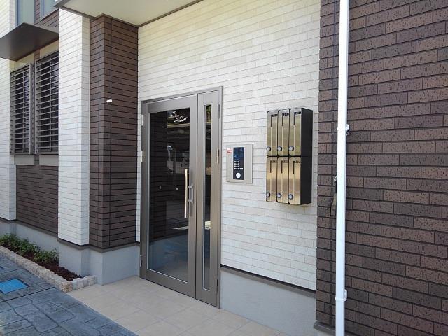 2/8 エントランス