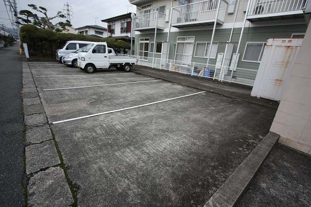 2/8 駐車場