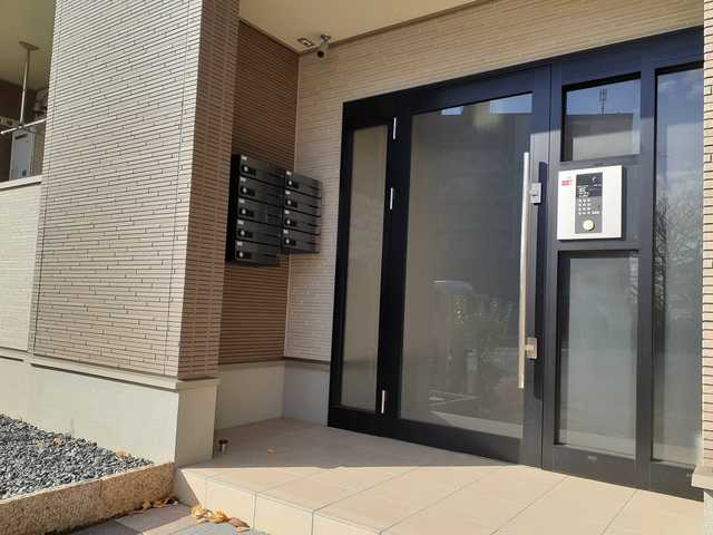 13/20 エントランス