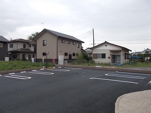 14/20 駐車場