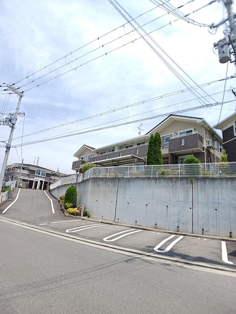 14/20 駐車場